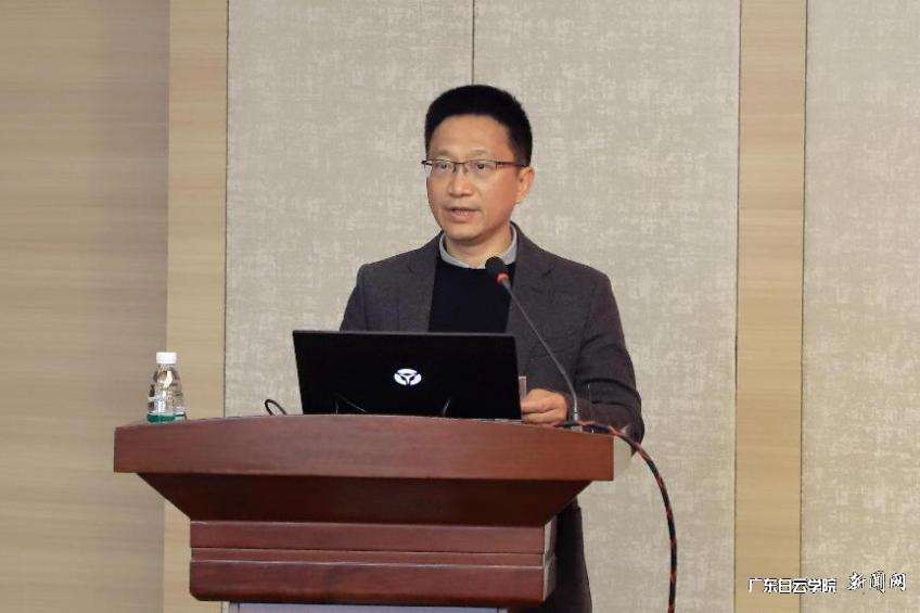 新学期“第一会”:落实“十四五”规划 聚焦高质量发展-陈春发讲话.png