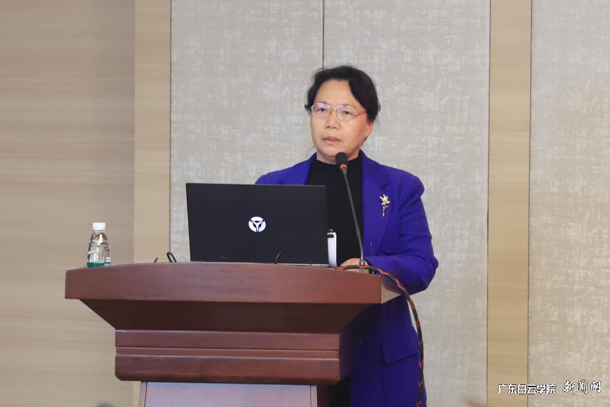 新学期“第一会”:落实“十四五”规划 聚焦高质量发展-执行校长讲话.png